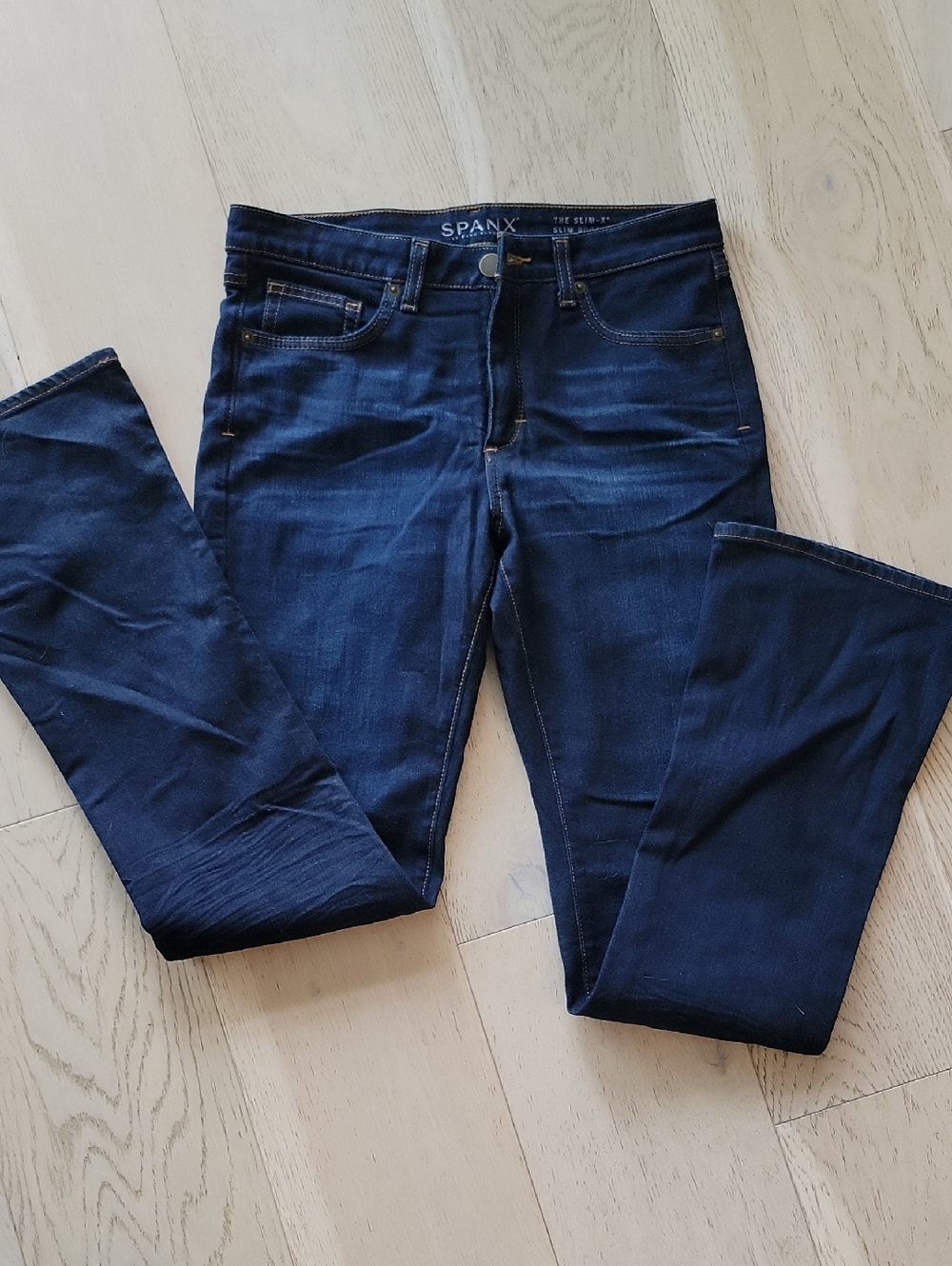 SPANX The Slim X Women's Slim Boot Dark Blue Stretch Jeans. Size 29